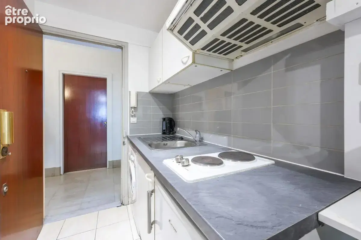 Pied-à-terre clé en main – Boulevard Suchet – Paris 16e - photo 3