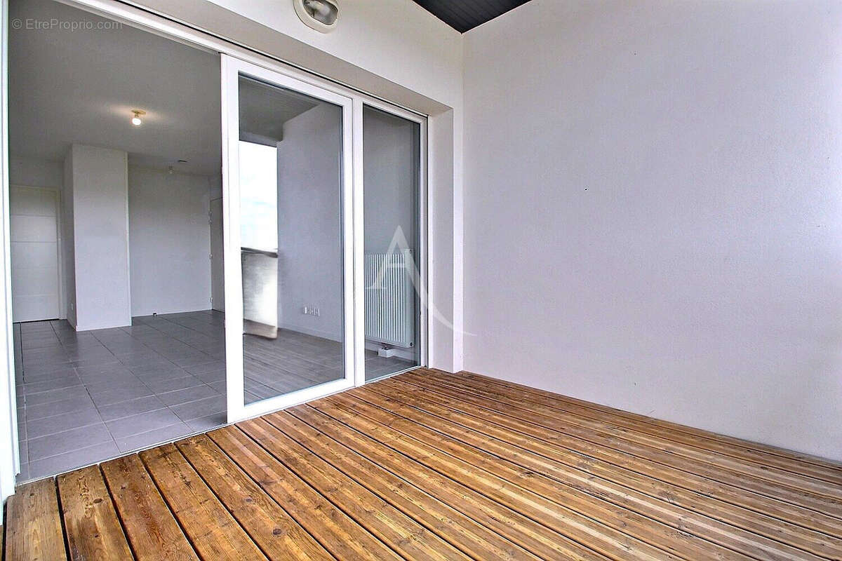 Appartement à VILLENAVE-D'ORNON