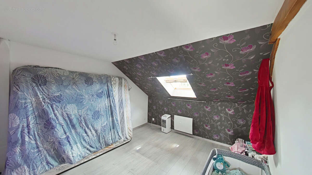 Maison à COURCELLES-DE-TOURAINE