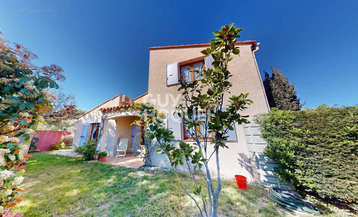 Maison à SAINT-CYPRIEN