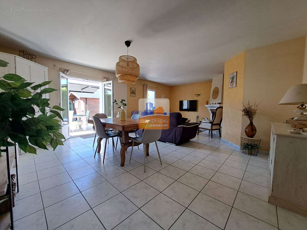 Maison à SAINT-MARS-DE-COUTAIS