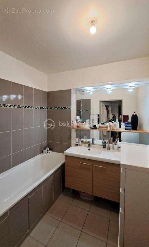 Appartement à ERAGNY