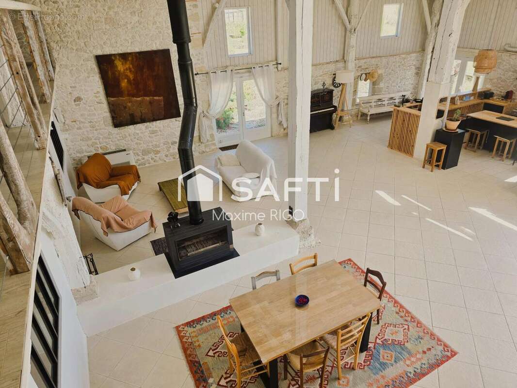 Maison 373 m² à Mauvezin-Sur-Gupie  - photo 5