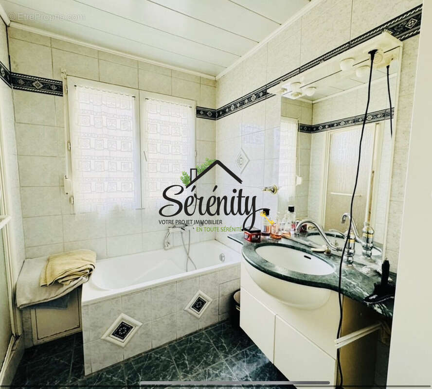 Maison à LIVRY-GARGAN