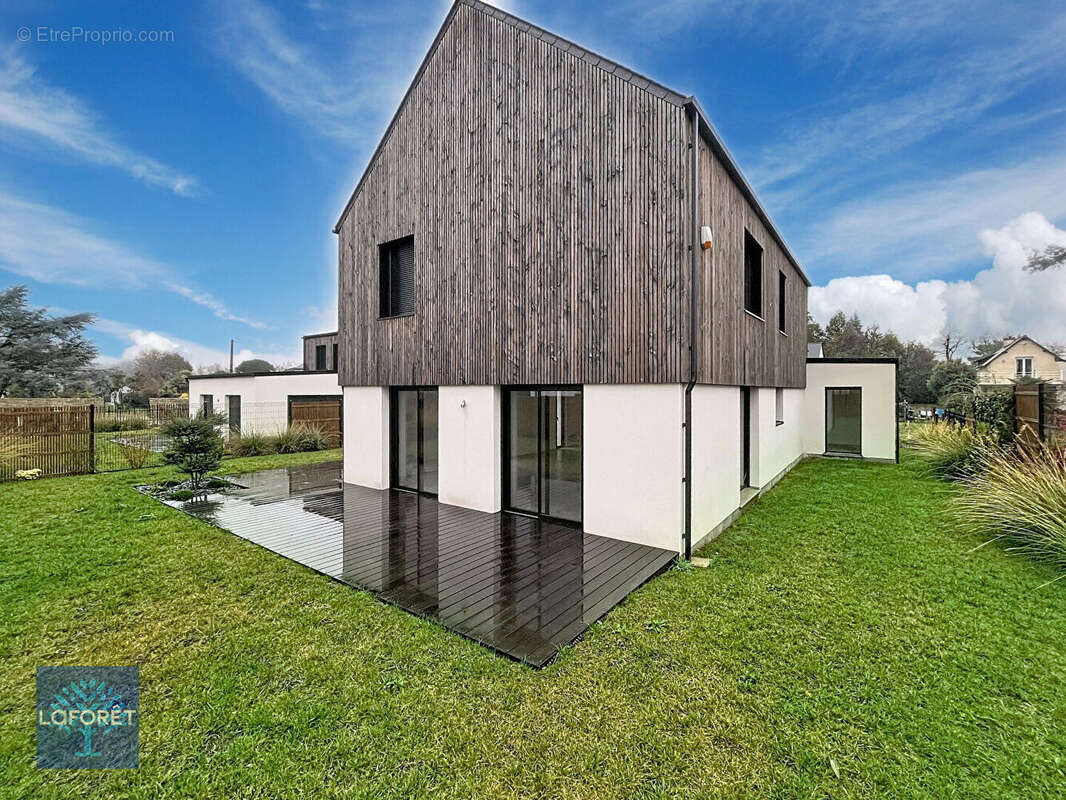 Maison à CESSON-SEVIGNE