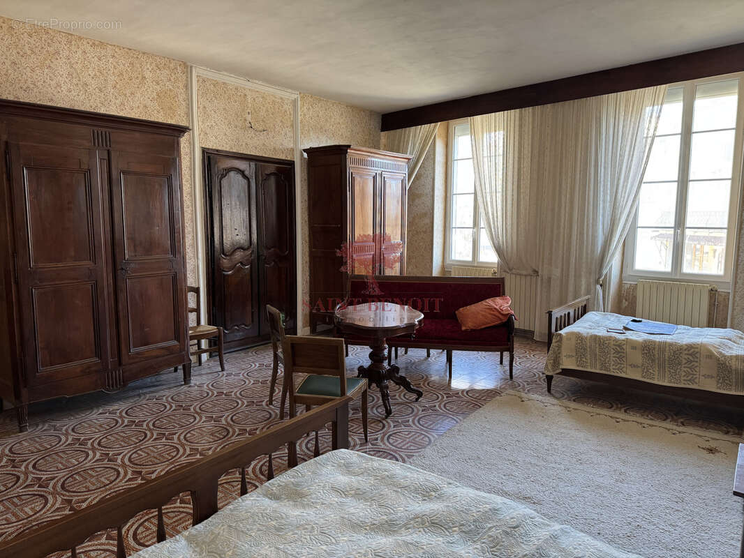 Maison à MONTPEYROUX