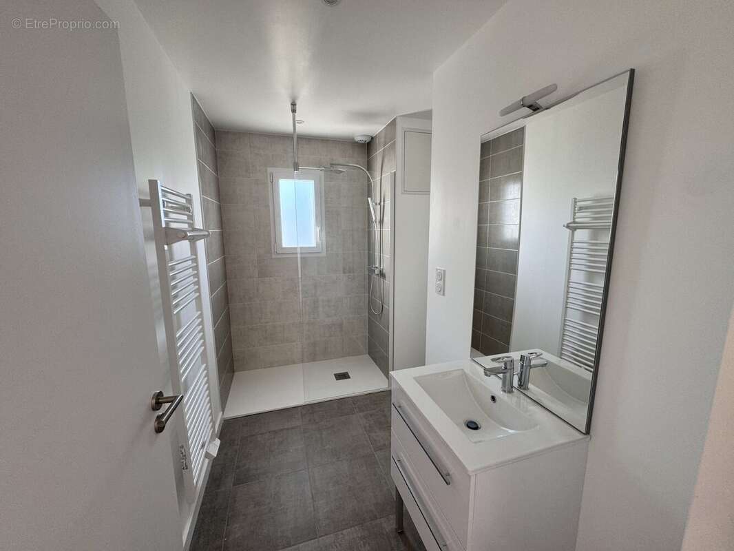 Appartement à DAMGAN