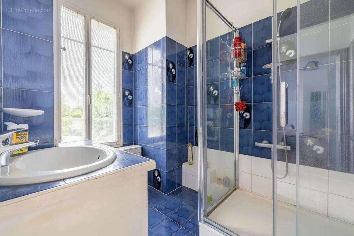 Maison de 6 pièces de 90 m² + 34m2 de dépendance situé à Ermont - photo 16