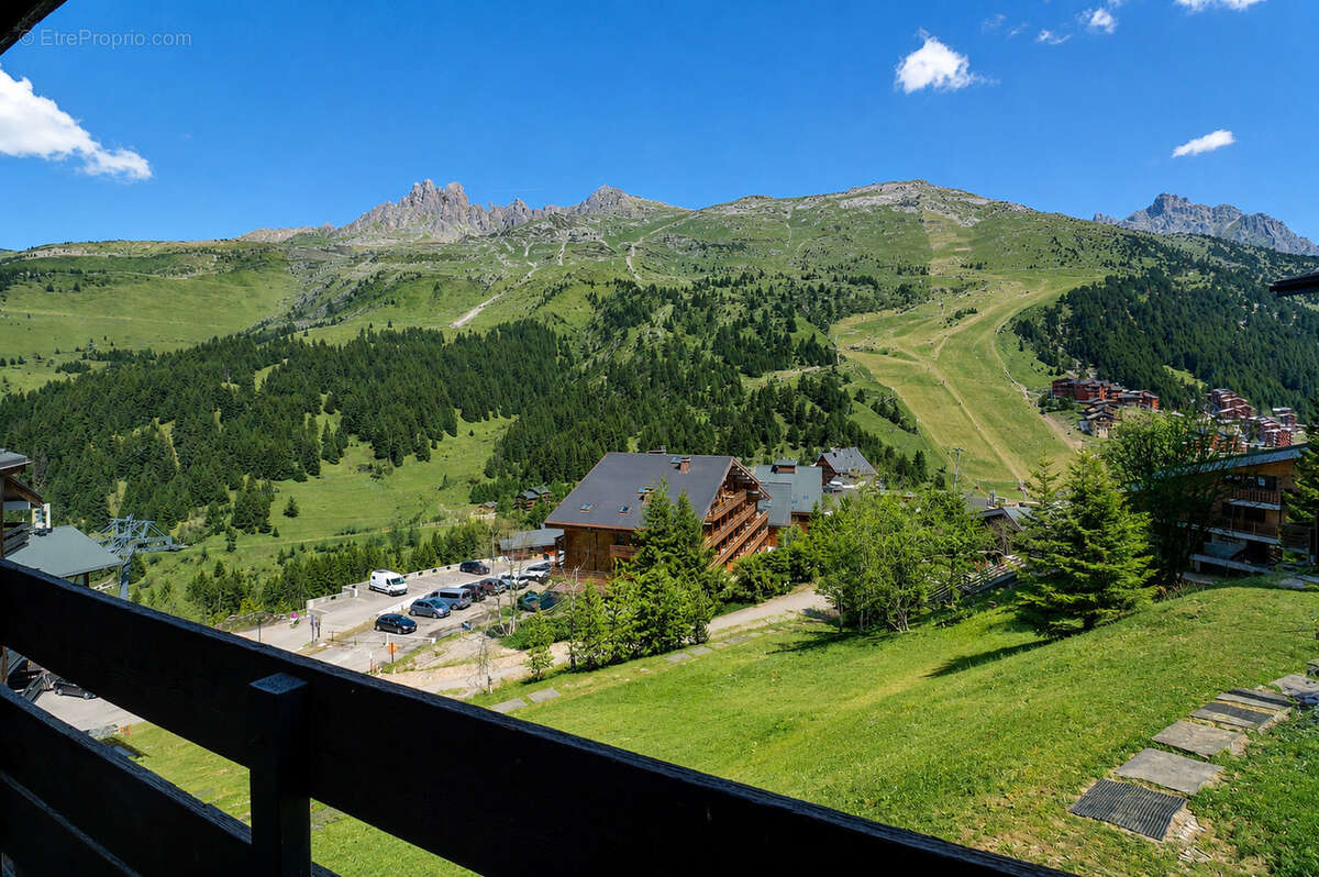 Appartement à LES ALLUES