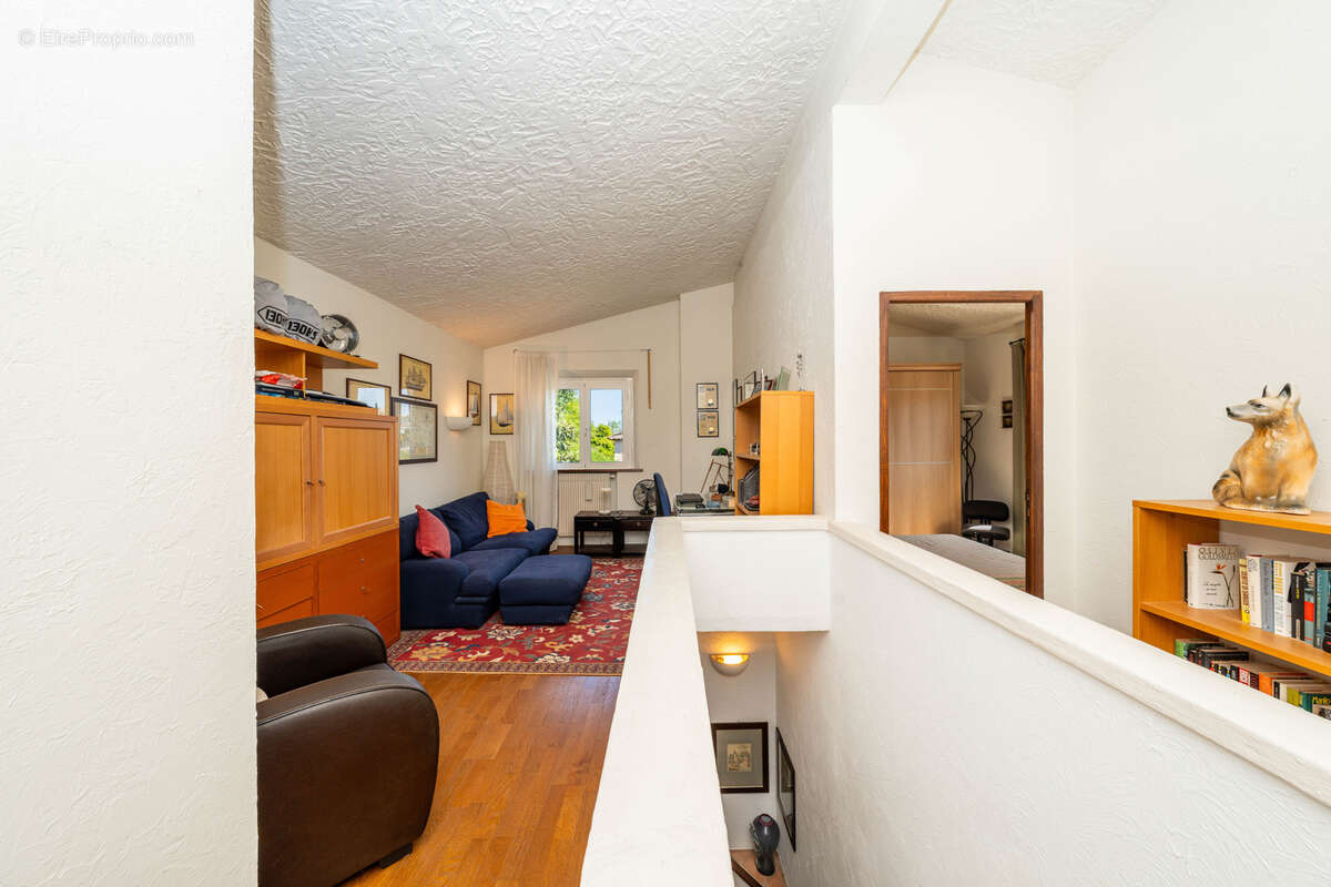 Maison à LA COLLE-SUR-LOUP