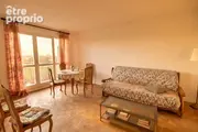 Appartement à FRESNES