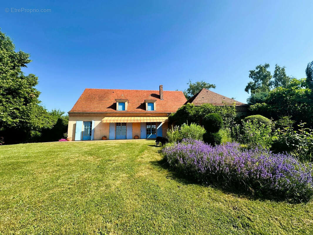 Maison à MOLLES