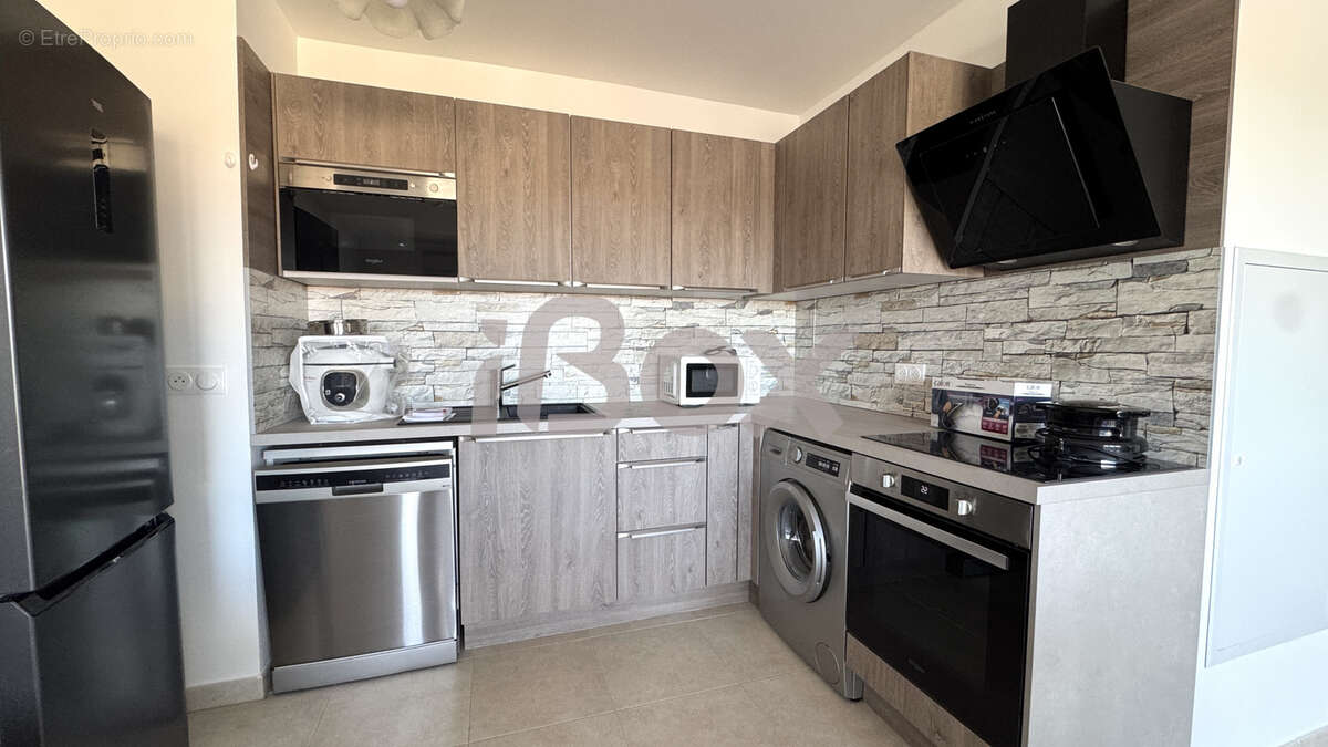 Appartement à HYERES