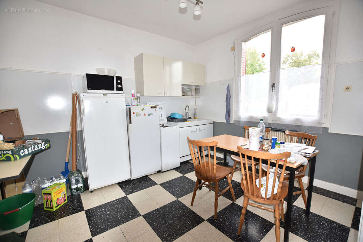 Maison à SAINT-MARTIN-D&#039;ESTREAUX