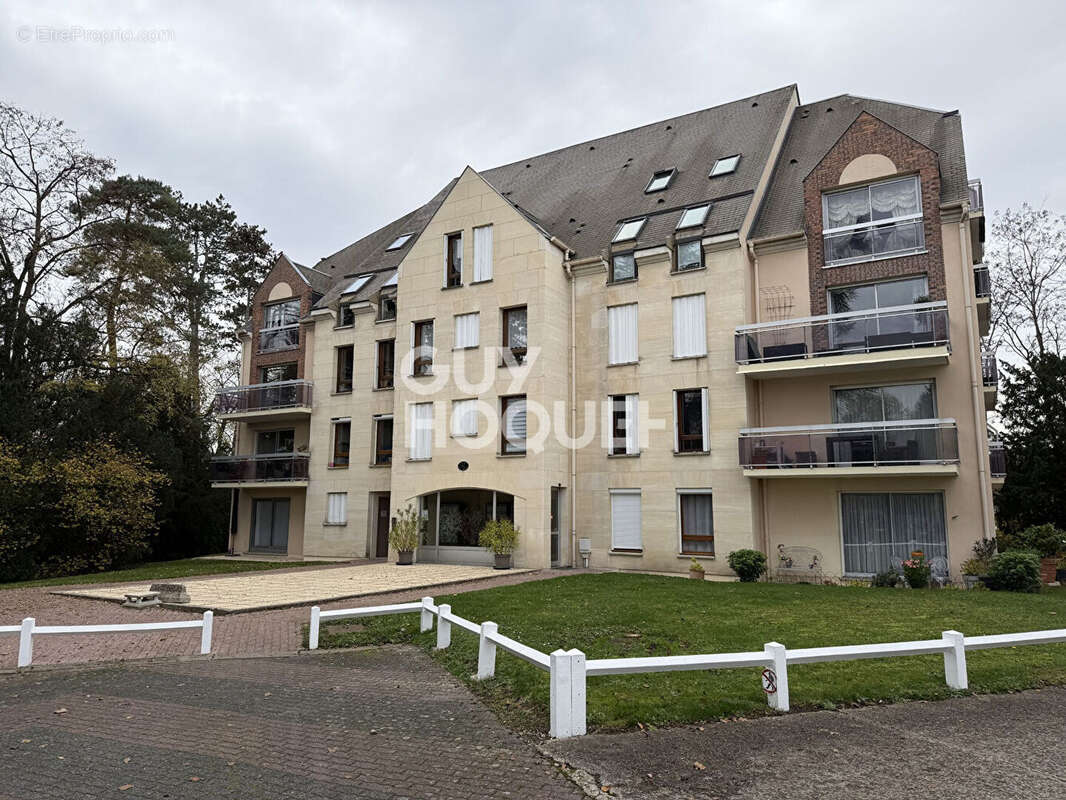 Appartement à COMPIEGNE