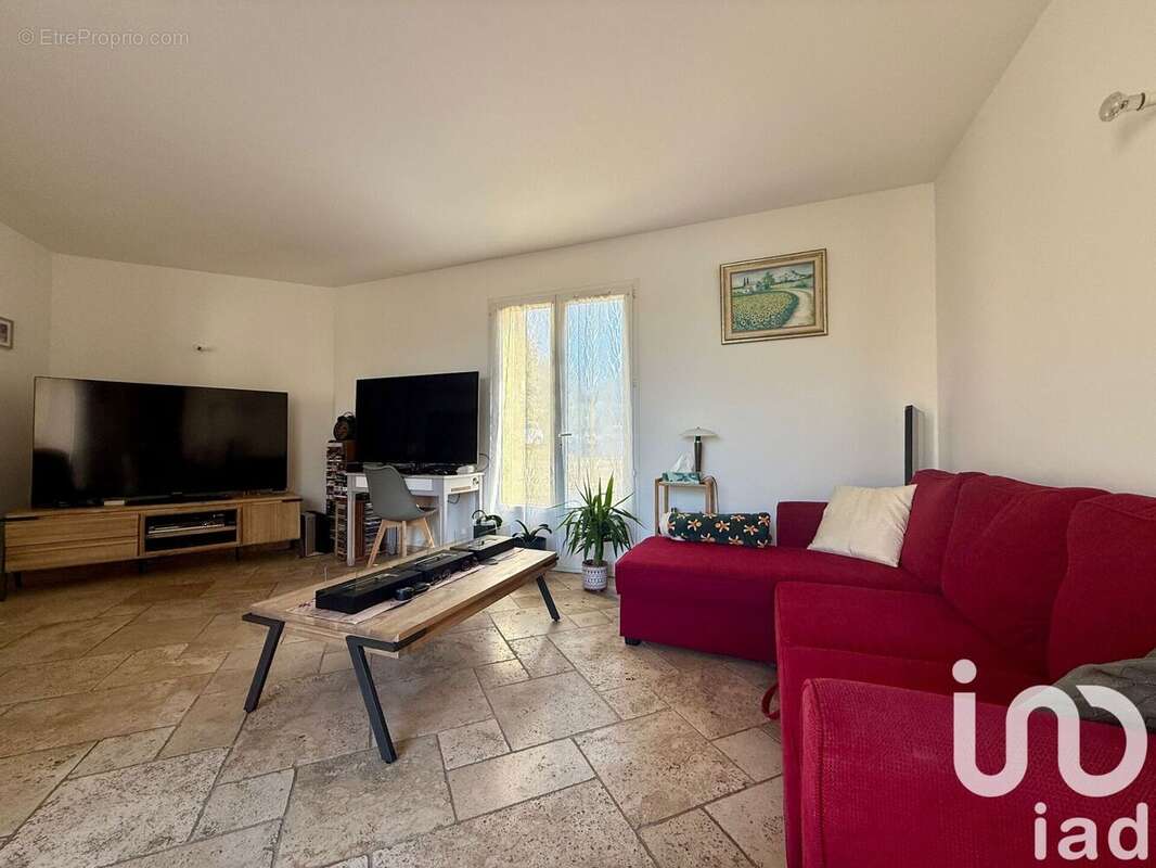 Photo 4 - Maison à TAVERNES