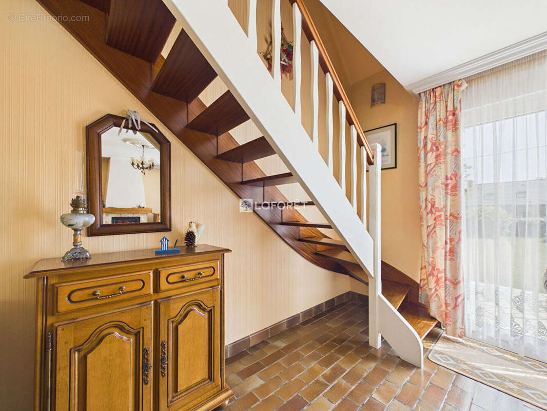 Maison à SAINT-JEAN-TROLIMON