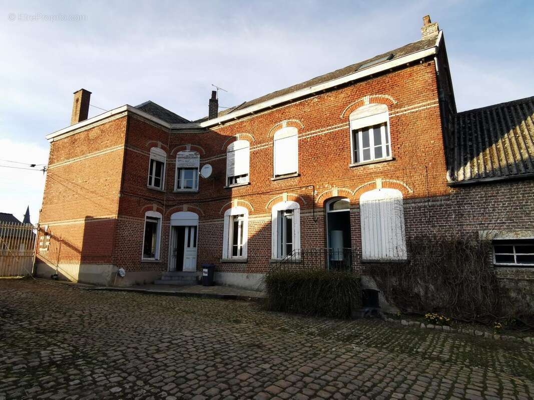 Maison à AUBIGNY-AU-BAC
