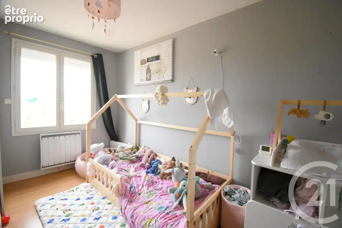 Maison 4 pièces 111 m² à vendre à Saint-Germain-Des-Fosses (03260) - photo 9
