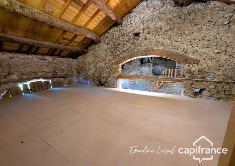 Maison en pierre de 164 m2 - 5 chambres - Jardin arboré et dépendances - Saint Martin en Vercors (26420) - photo 21