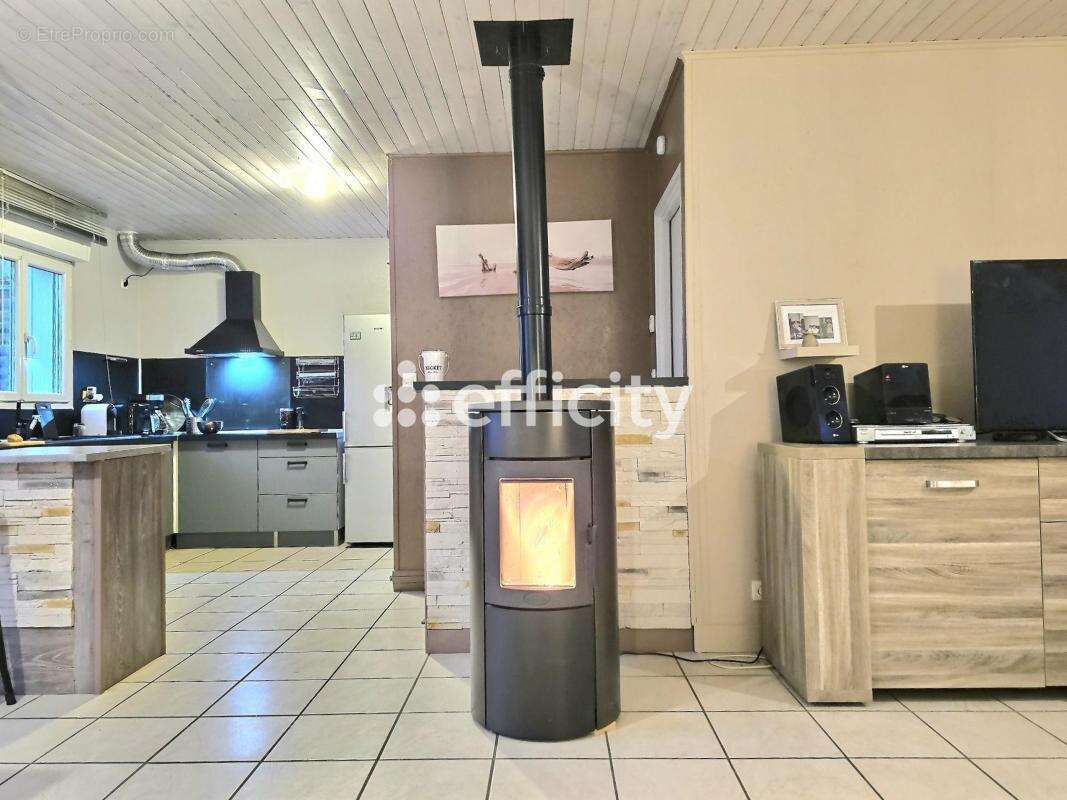 Maison à SAINT-LOUP