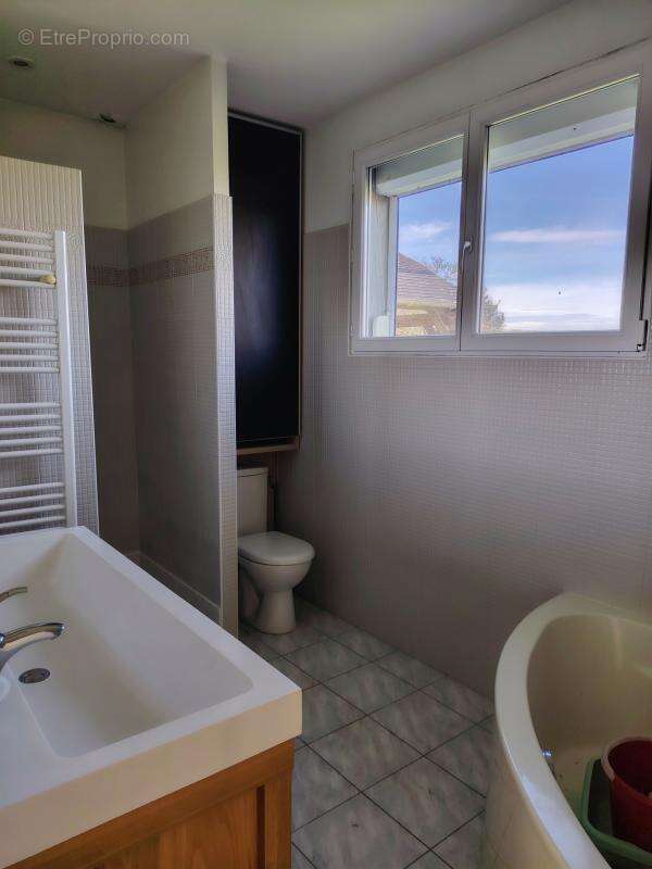 Maison à NOYANT-DE-TOURAINE