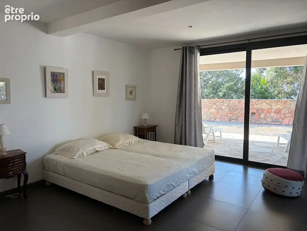 Villa contemporaine avec vue panoramique sur la baie de Saint-Cyprien - photo 15