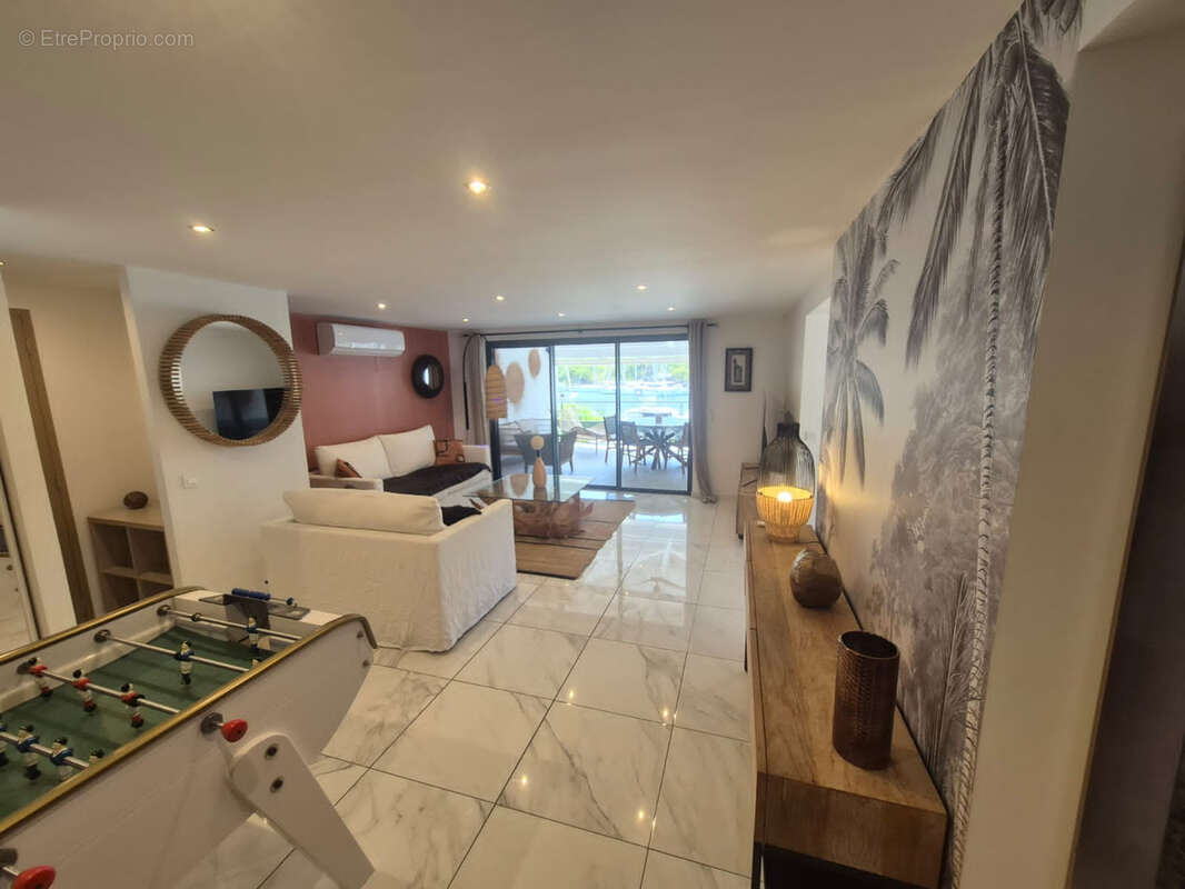 Duplex vue marina avec jacuzzi — Anse Marcel - photo 20