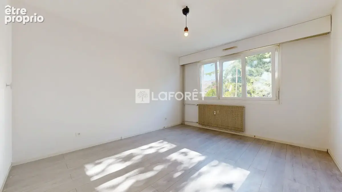 Appartement 4 pièces ? 87 m² / cave, parking privatif, terrasse et loggias - photo 5