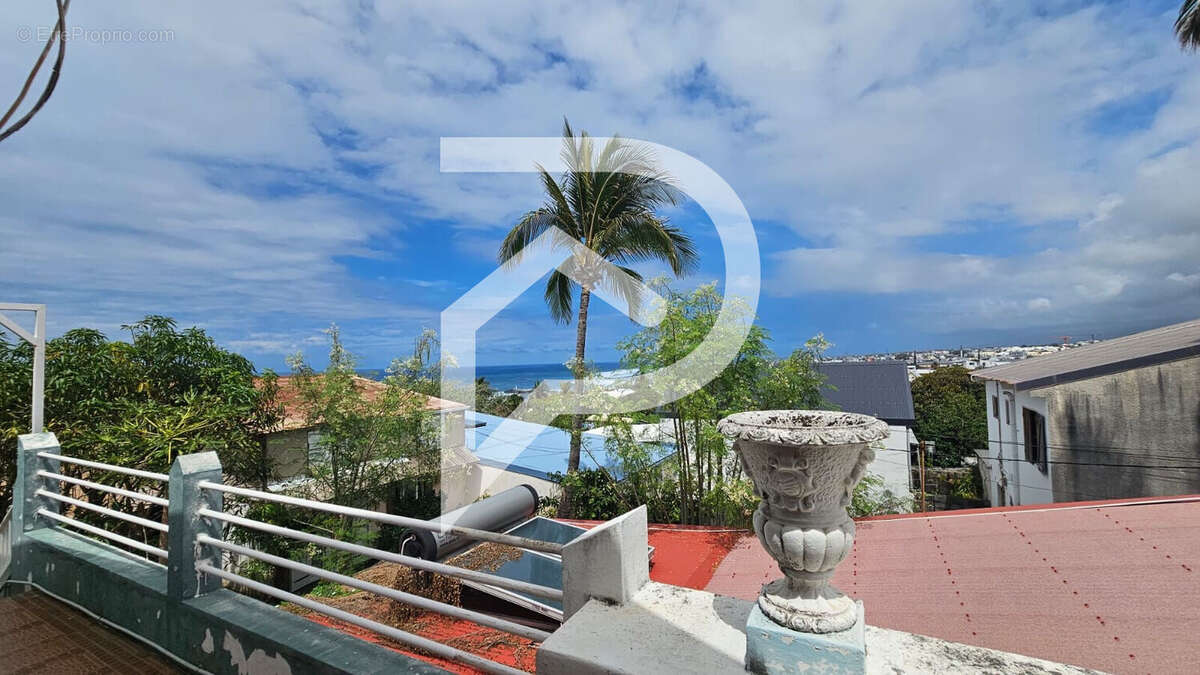 Maison à SAINT-PIERRE