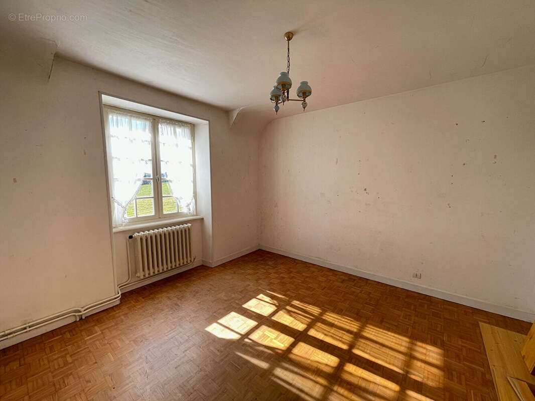 Maison à SAINT-POL-DE-LEON