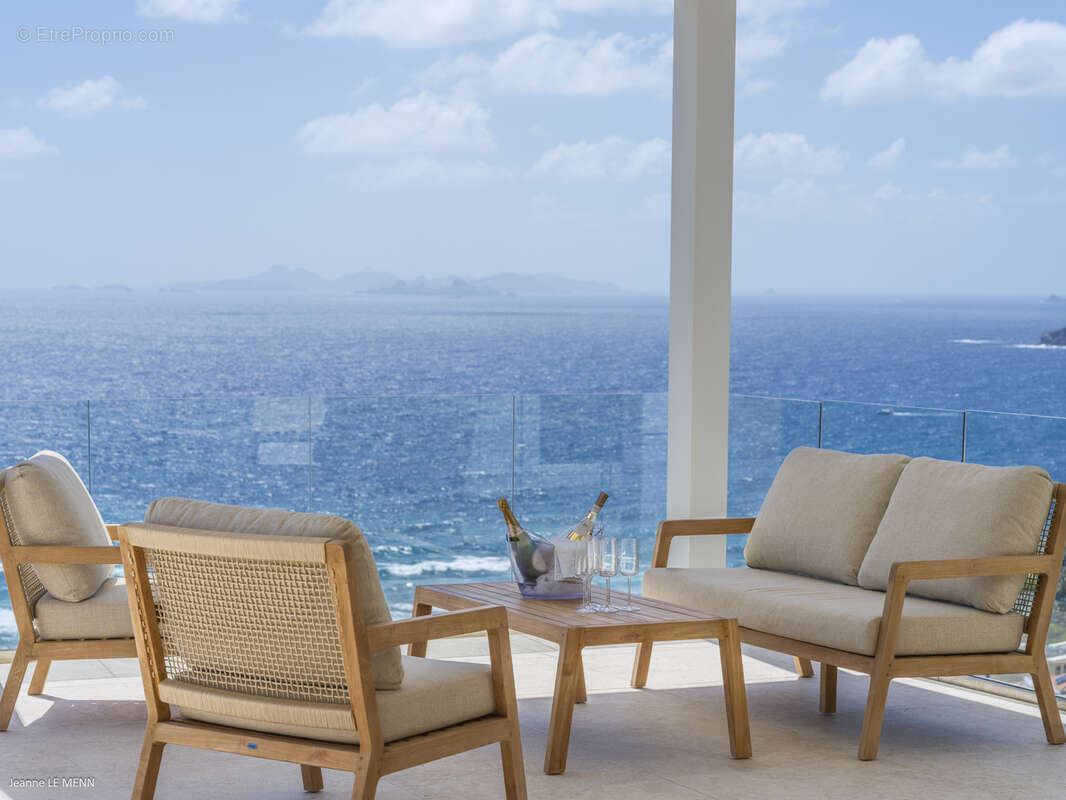 villa 3 chambres Oysrer pound superbe vue mer et St Barth - photo 8