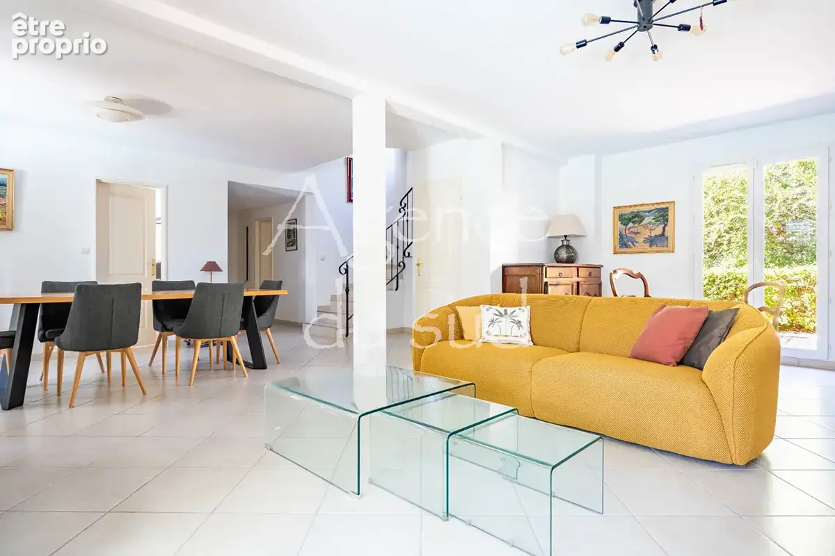 Maison de caractère - 150 m² - Piscine - Lotissement sécurisé - photo 9