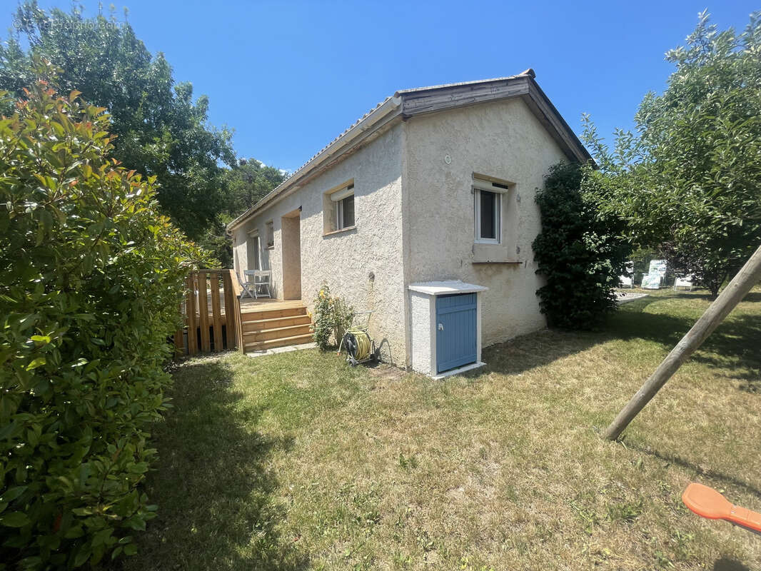 Maison à PEYROULES