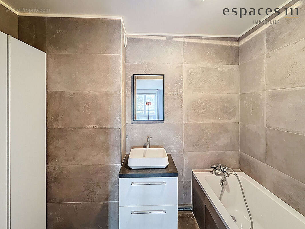 Appartement à MONTIGNY-LE-BRETONNEUX