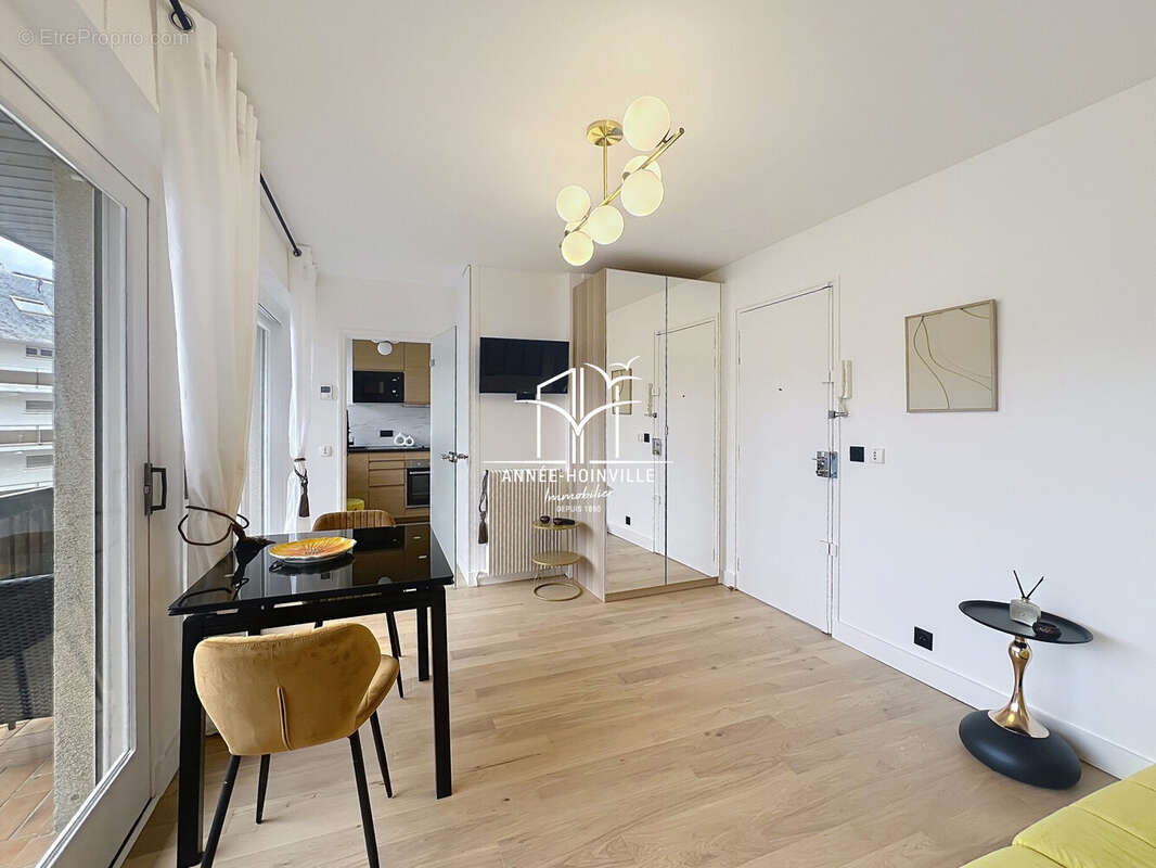 Appartement 27 m² à Deauville  - photo 2