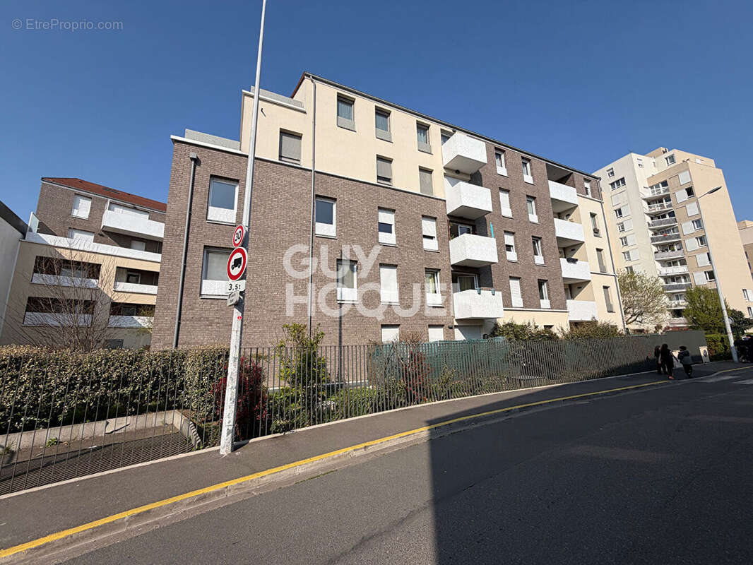 Appartement à NEUILLY-SUR-MARNE