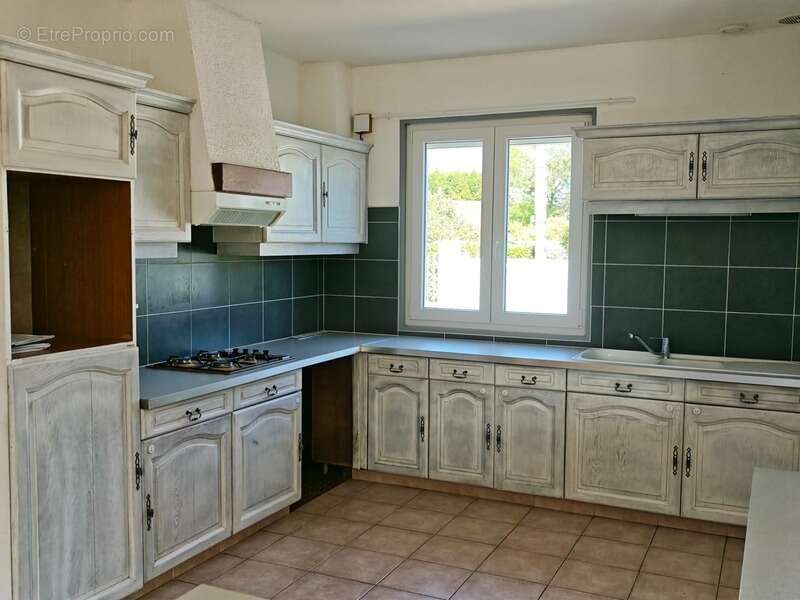 Coup de cœur : Charmante maison de plain-pied et son grand jardin à Annoire - photo 4
