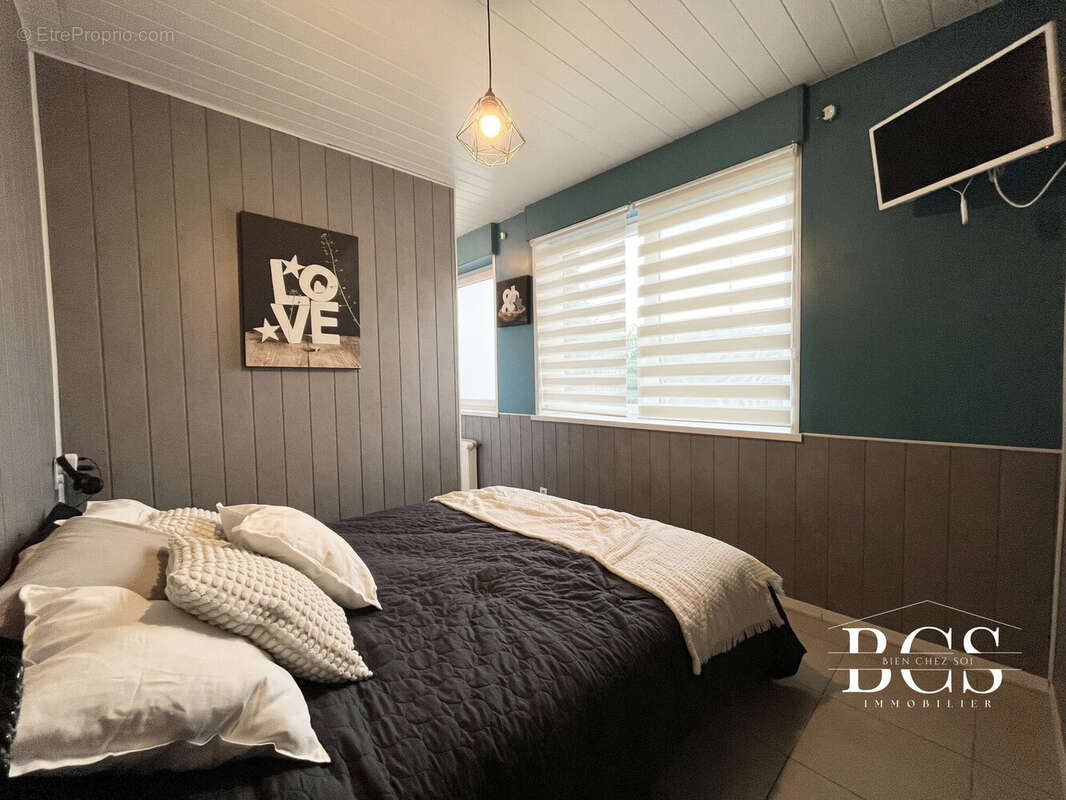 Maison à VIEUX-CONDE