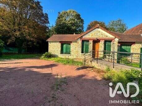 Maison 100 m² à Limeil-Brevannes  - photo 2