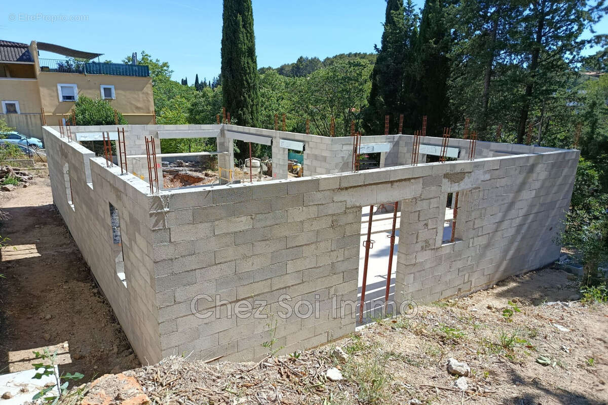 Maison 178 m² à Grasse  - photo 3