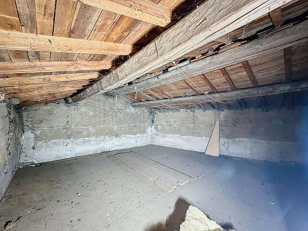 Maison 92 m² à Solaize  - photo 7