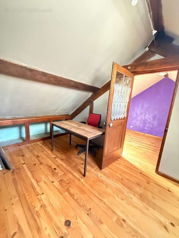 Maison à SAINT-VAURY