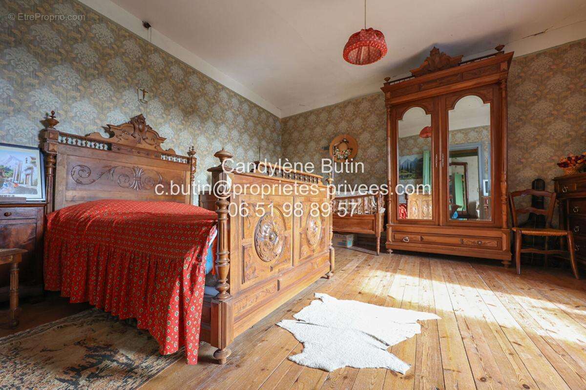 Maison à LA LIVINIERE