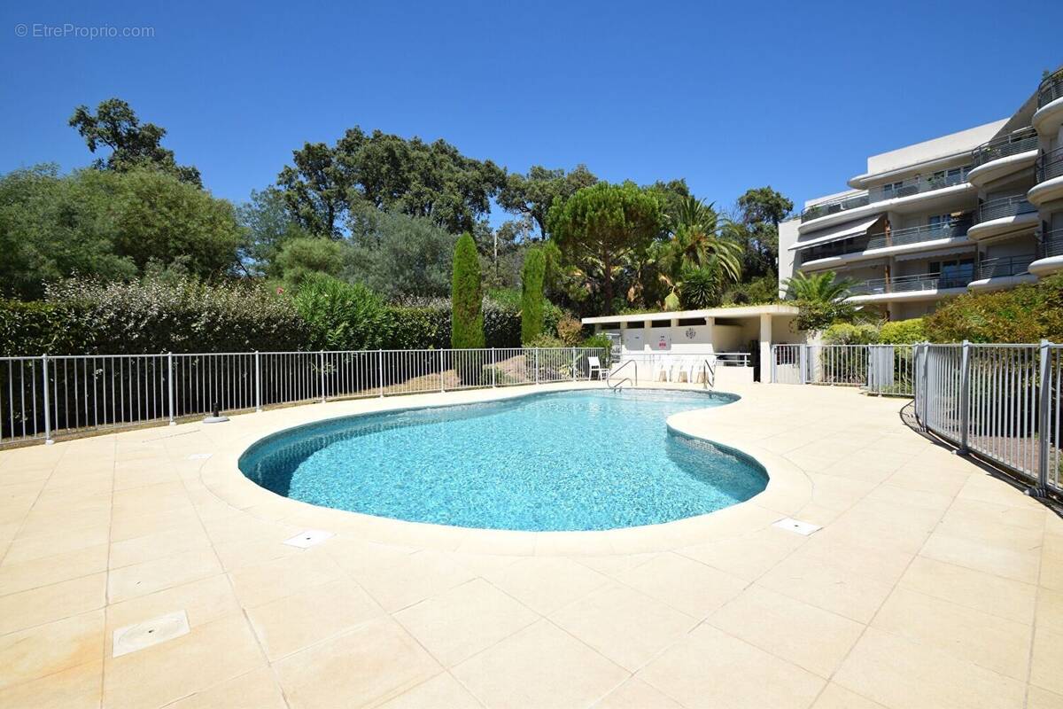 Appartement à SAINT-RAPHAEL