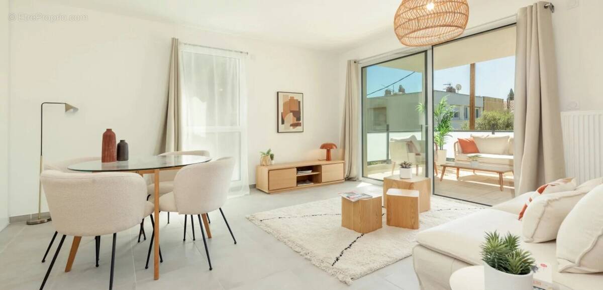 Appartement à SANARY-SUR-MER