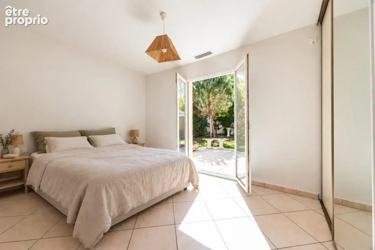 Maison 6 pièces 155 m² à vendre à Pessac (33600) - photo 9