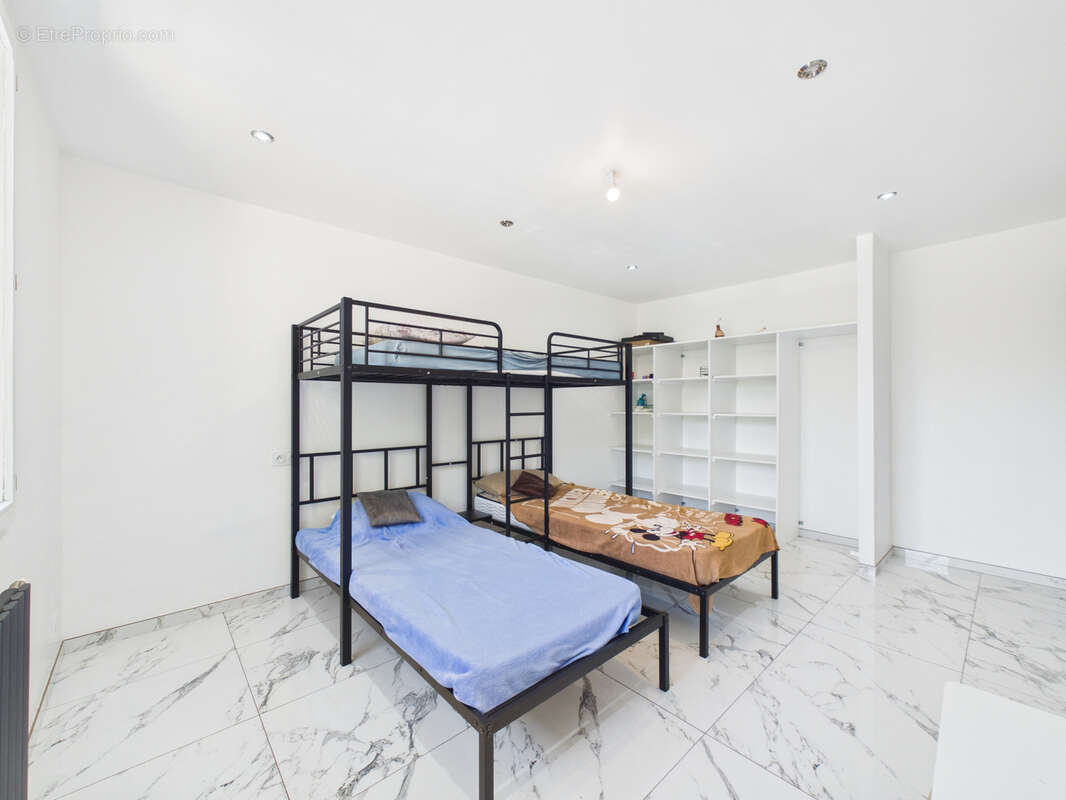 Maison individuelle - idéal investisseur secteur Bissy- Chambery - 295 m2 - photo 10