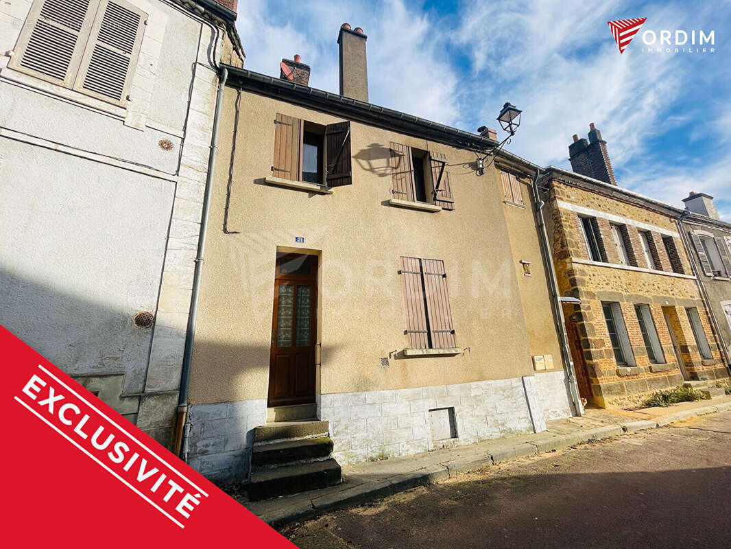 Maison à SAINT-FARGEAU