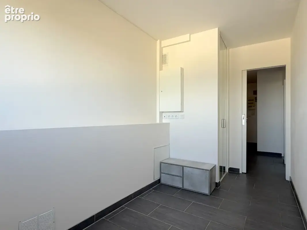 Appartement T5, rénové, loué en colocation - photo 8